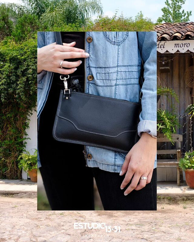 Clutch Flat Cuero Clásico