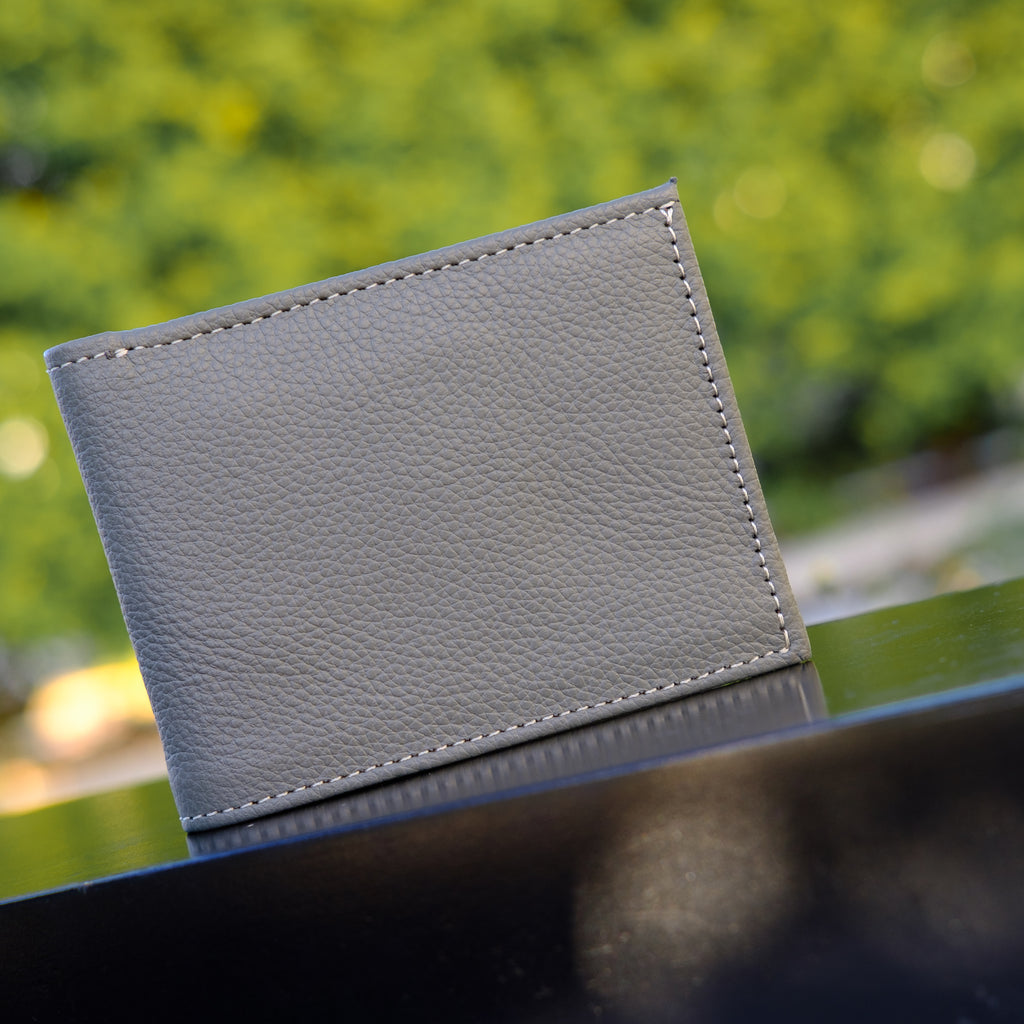 Billetera de Cuero Clásica