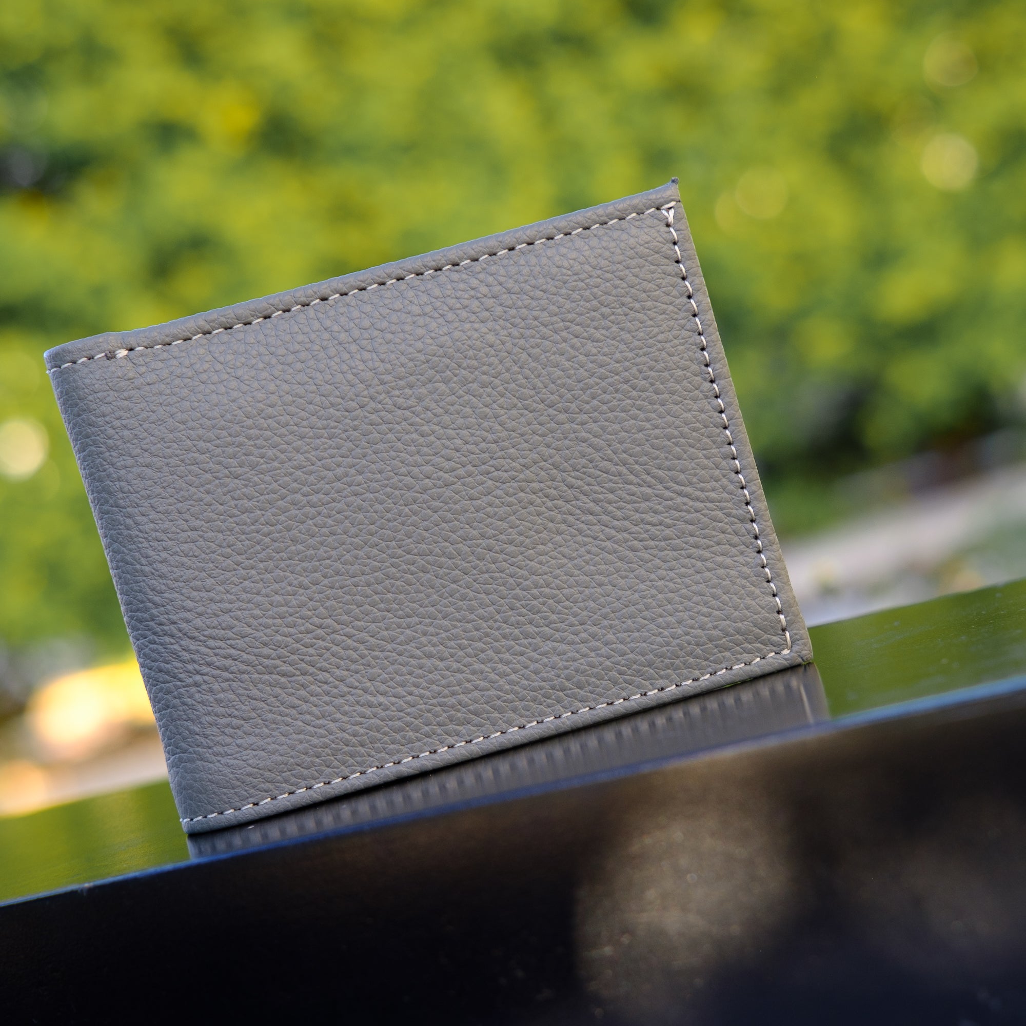 Billetera de Cuero Clásica