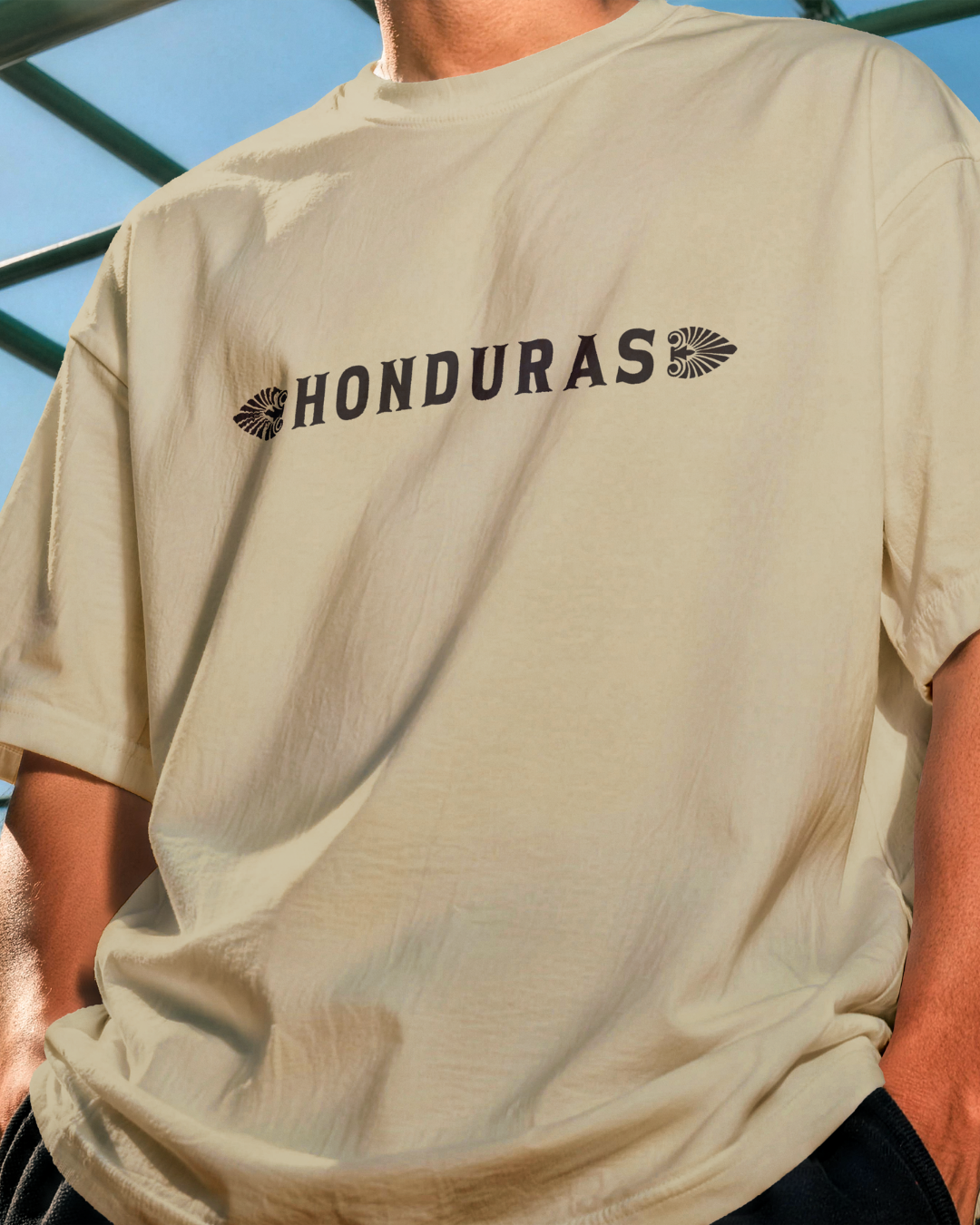 Camiseta “Heroínas de la Cultura” – Leticia de Oyuela, Mi amada y Esquiva Honduras