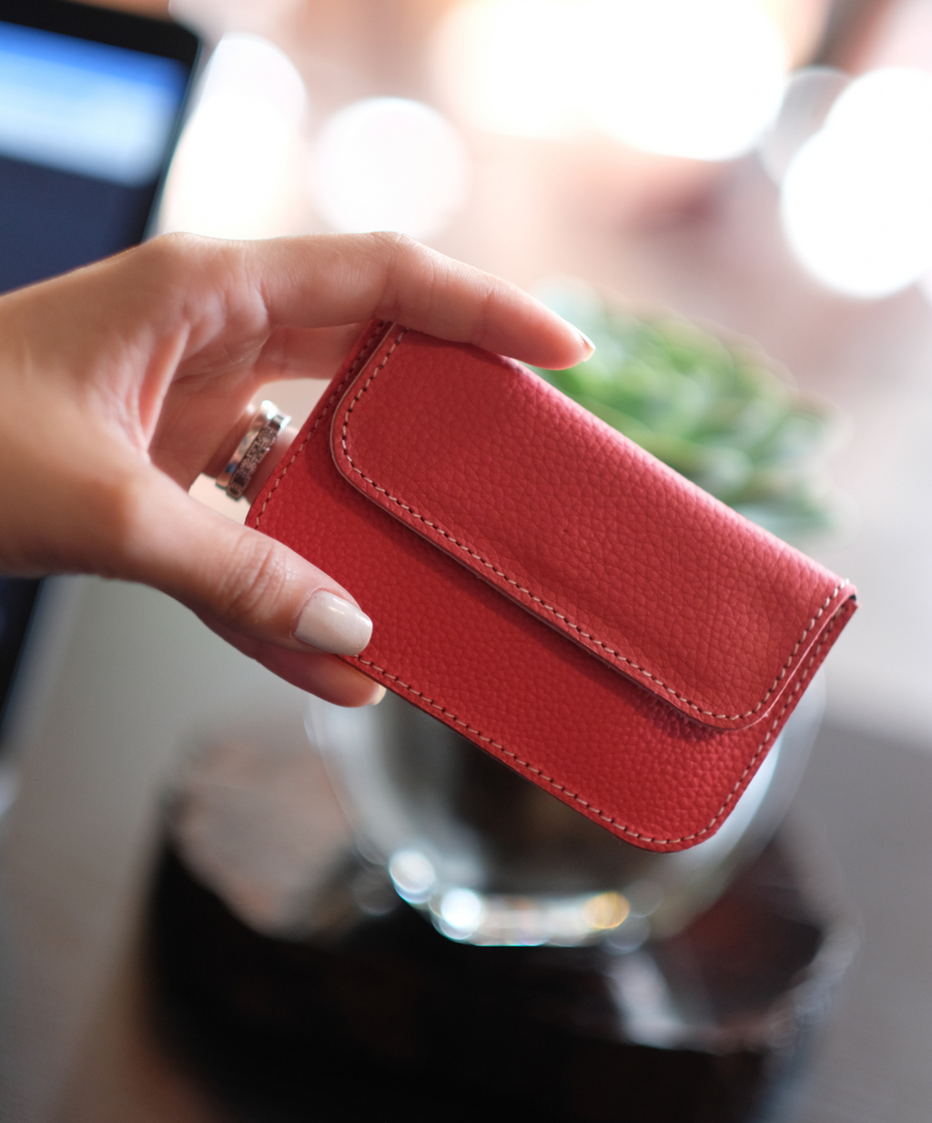 Mini Tarjetero con tapa de Cuero Clásico