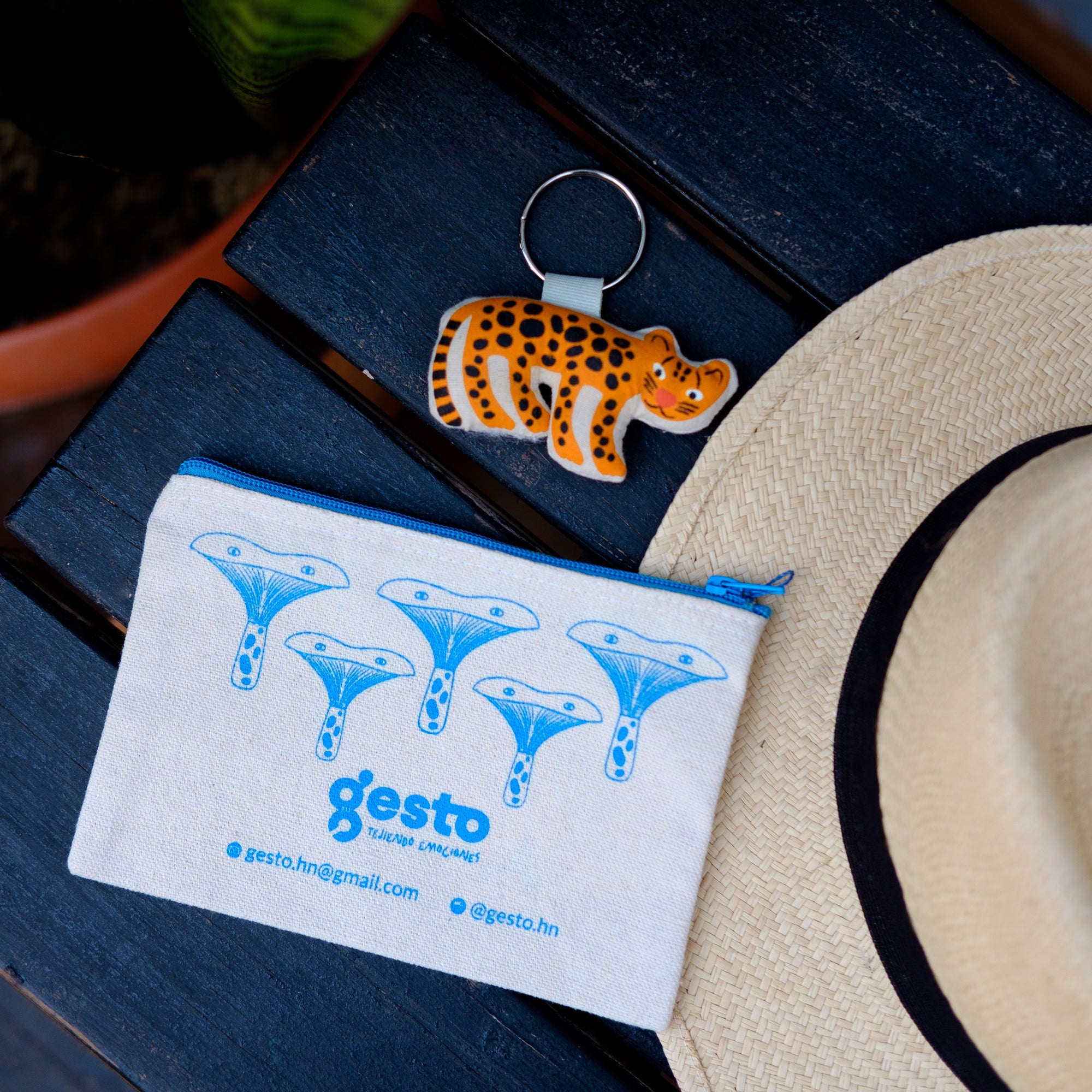 COSMETIQUERA GESTO (Grande)