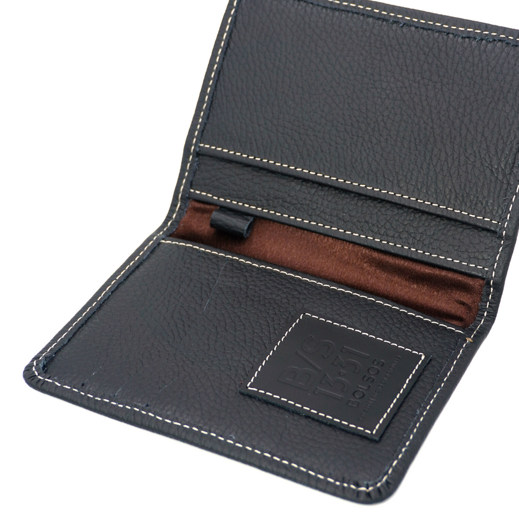 Pasaportera Midi Clásico Cuero