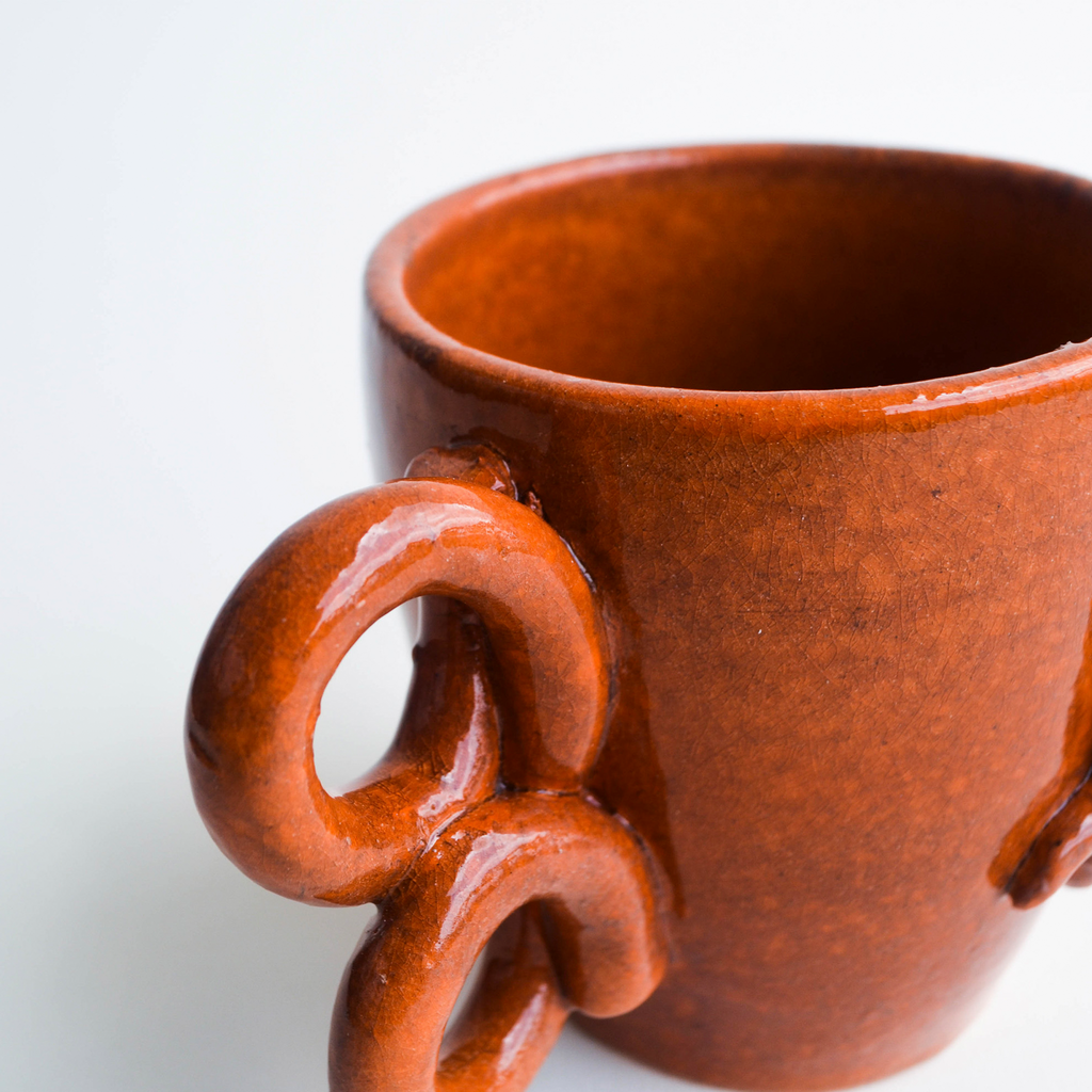 Set de Tazas Coleccionables por Pastor Sabillon