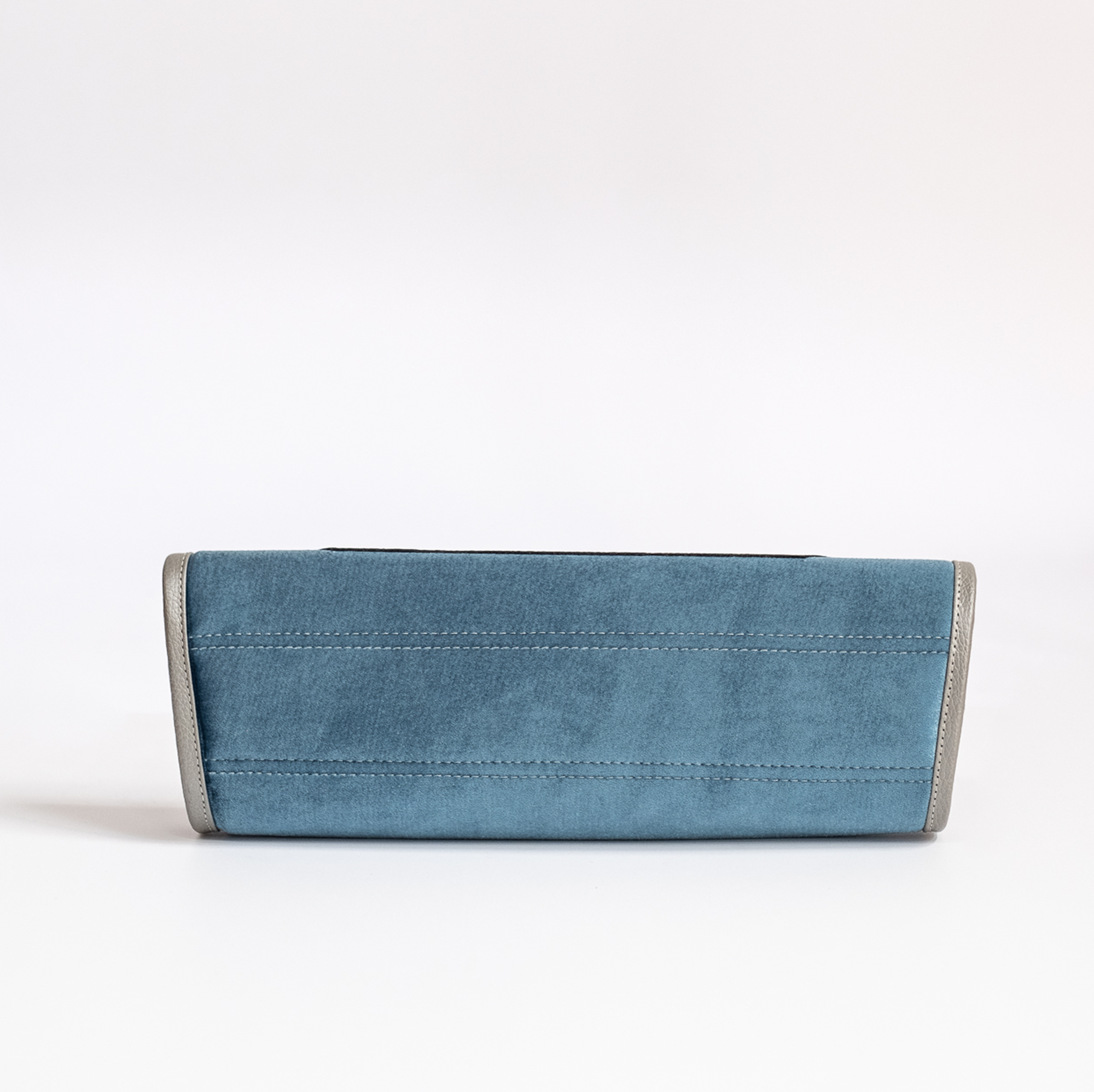 Clutch Baguette Fragmenta Azul con Plata