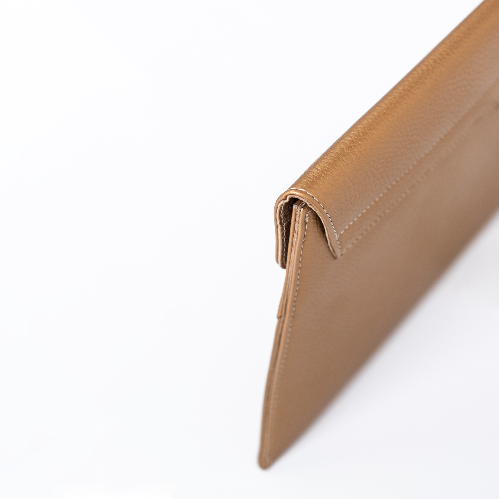 Clutch Trapecio Clásico