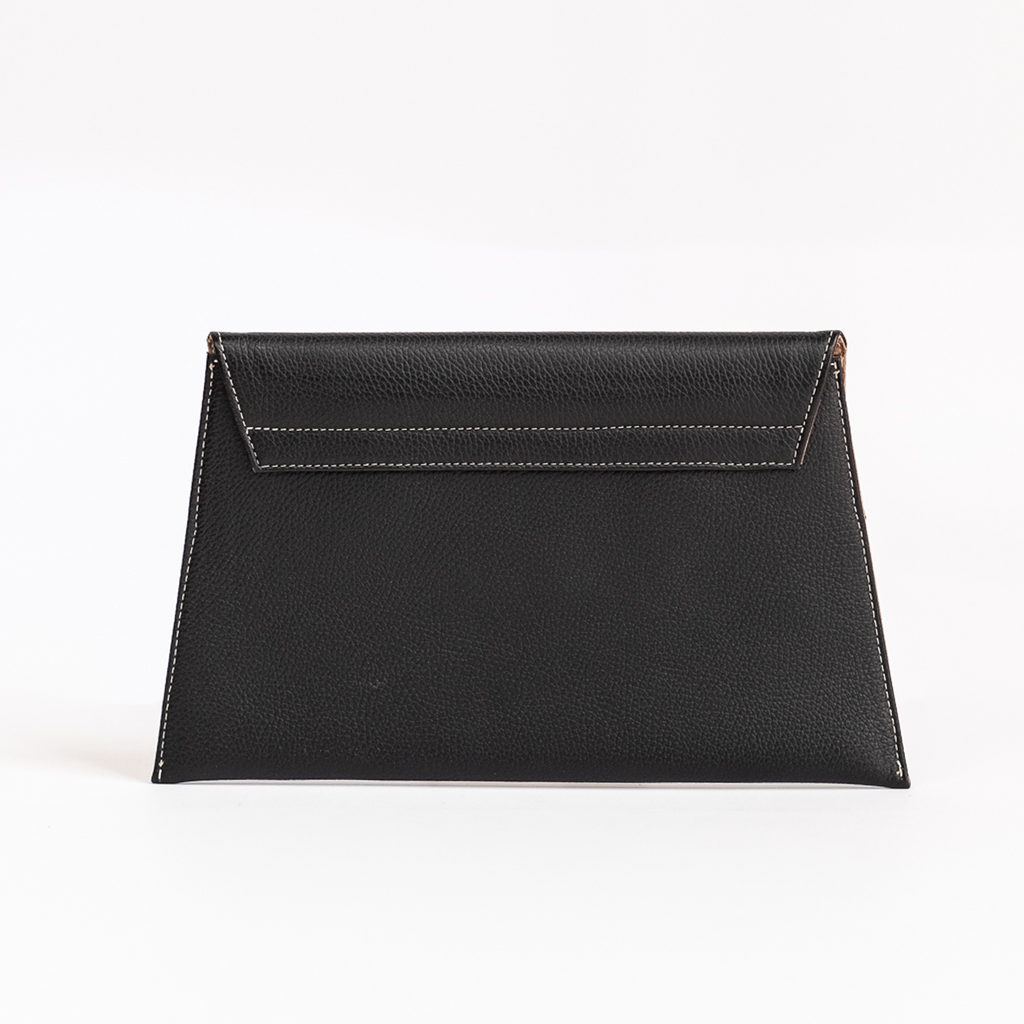 Clutch Trapecio Clásico